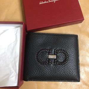 BRAND NEW Salvatore Ferragamo Men’s Black Leather Wallet